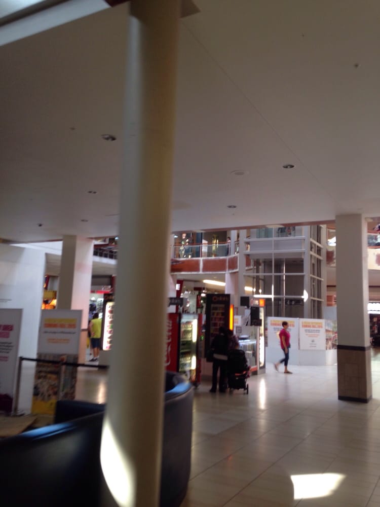 ZUMIEZ Updated September 2024 16 Reviews 7700 W Arrowhead Towne Ctr, Glendale, Arizona