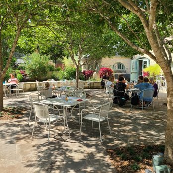 Jardin - Outdoor seating - Mediterranean Near Me - San Antonio, Texas Jardin - Outdoor seating - Mediterranean Near Me - San Antonio, Texas