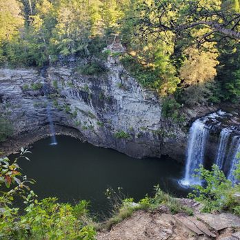 Fall Creek Falls State Park - Piney Creek Falls - Parks Near Me - Spencer, Tennessee