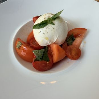 Huguette - Seafood Near Me - Paris, 75