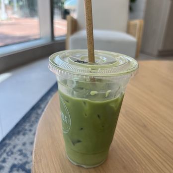 Pura Vida Miami - Macha with oat milk - Breakfast & Brunch Near Me - Miami, Florida