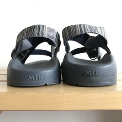Foot Support Group - Lift inserted on the right!