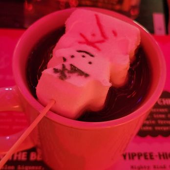Hidden Gem - Hot cocoa with a splash of khalua - Cocktail Bars Near Me - St. Louis, Missouri