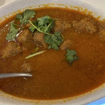 Aung MayLiKa - Red curry beef - Burmese Near Me - Benicia, California