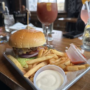 The Bronx Public - Sports Bars Near Me - Bronx, New York The Bronx Public - Sports Bars Near Me - Bronx, New York