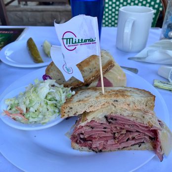 Milton's - Pastrami Reuben - Delis Near Me - Del Mar, California Milton's - Pastrami Reuben - Delis Near Me - Del Mar, California