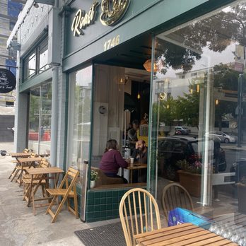 Roast & Toast Cafe - Seating outide - Cafes Near Me - Berkeley, California Roast & Toast Cafe - Seating outide - Cafes Near Me - Berkeley, California
