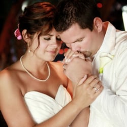 Aimee Ortega - This bride had her wedding in a cruise. Makeup Artist Aimee Ortega , natural makeup.