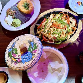 Juanchos Mexican Restaurante - Chicken fajitas (onion, bell peppers, rice & beans, served with tortillas) - Mexican Near Me - Butler, New Jersey Juanchos Mexican Restaurante - Chicken fajitas (onion, bell peppers, rice & beans, served with tortillas) - Mexican Near Me - Butler, New Jersey