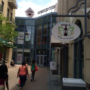 Shops at Rivercenter - Shopping Centers Near Me - San Antonio, Texas Shops at Rivercenter - Shopping Centers Near Me - San Antonio, Texas