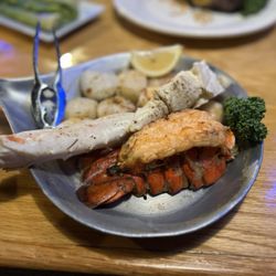 Raindancer Restaurant - Fisherman's platter. Very good!