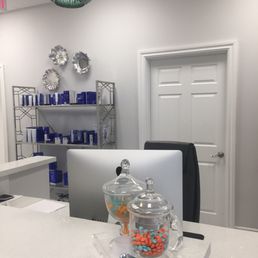 Layan Laser And Skin Center 29 Photos 26 Reviews Skin Care 10165 East Foothill Blvd Rancho Cucamonga Ca Phone Number Yelp