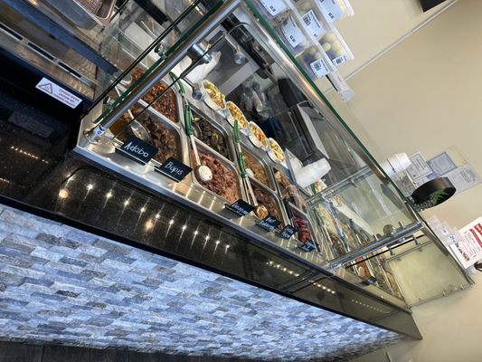 Max's Restaurant Chicago, Cuisine of the Philippines by null