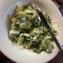 Luigi's Italian Restaurant - Tossed side salad