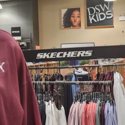 DSW Designer Shoe Warehouse