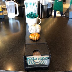 Starbucks - Pumpkins for fall