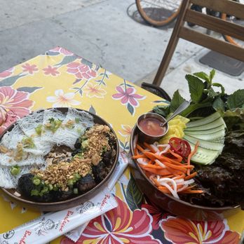 Tam Tam - Lamb lettuce wraps - Vietnamese Near Me - Miami, Florida
