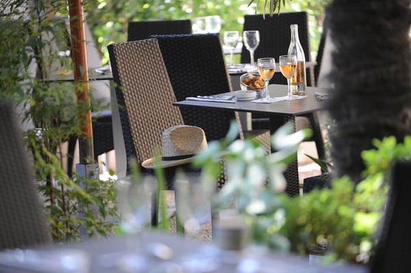 Restaurant Arles - Le Comptoir du Calendal - La Table du Calendal - Garden Café by null