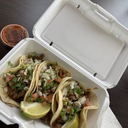 Antojitos Colombianos - Steak Tacos
