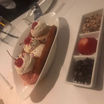 Chart House - Banana split - Seafood Near Me - Alexandria, Virginia
