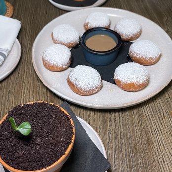 Pacific Hideaway - Clay pot dessert / Raspberry beignets - New American Near Me - Huntington Beach, California Pacific Hideaway - Clay pot dessert / Raspberry beignets - New American Near Me - Huntington Beach, California