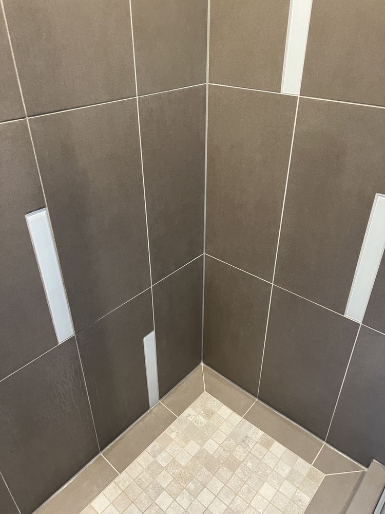 Slide of Pro Bath & Shower Caulking