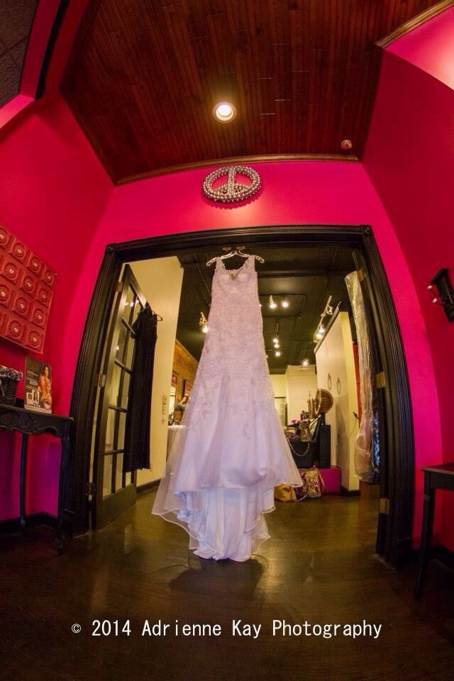 ESTELLA A SALON Updated September 2024 33 Photos & 16 Reviews 325