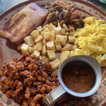 Del Cielo Tamales - Sunny Breakfast - Mexican Near Me - Tucson, Arizona