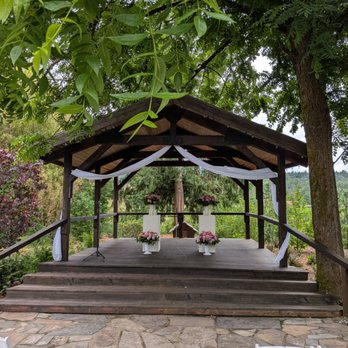 Terra Valley Farms - Wedding altar - Venues & Event Spaces Near Me - Monroe, Washington Terra Valley Farms - Wedding altar - Venues & Event Spaces Near Me - Monroe, Washington