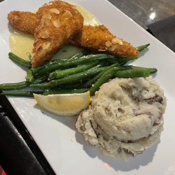 Main Street Romeo Kitchen + Bar - Crested Walleye with garlic green beans and redskins smashed - New American Near Me - Romeo, Michigan Main Street Romeo Kitchen + Bar - Crested Walleye with garlic green beans and redskins smashed - New American Near Me - Romeo, Michigan