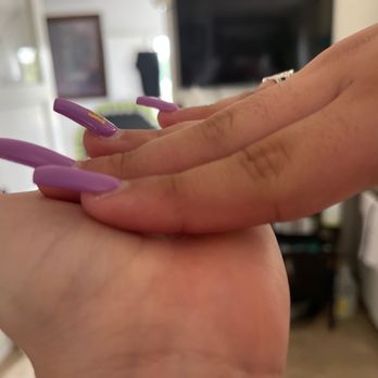 Rainbow Nails - Nail Salons Near Me - Inglewood, California