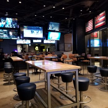 Buffalo Wild Wings - Spacious and lots of big screen TVs - American Near Me - Honolulu, Hawaii Buffalo Wild Wings - Spacious and lots of big screen TVs - American Near Me - Honolulu, Hawaii