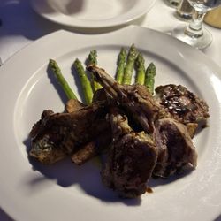 BV Tuscany Italian Restaurant - Lamb chops - Cavatelli ,Asparagus Di Cinghiale