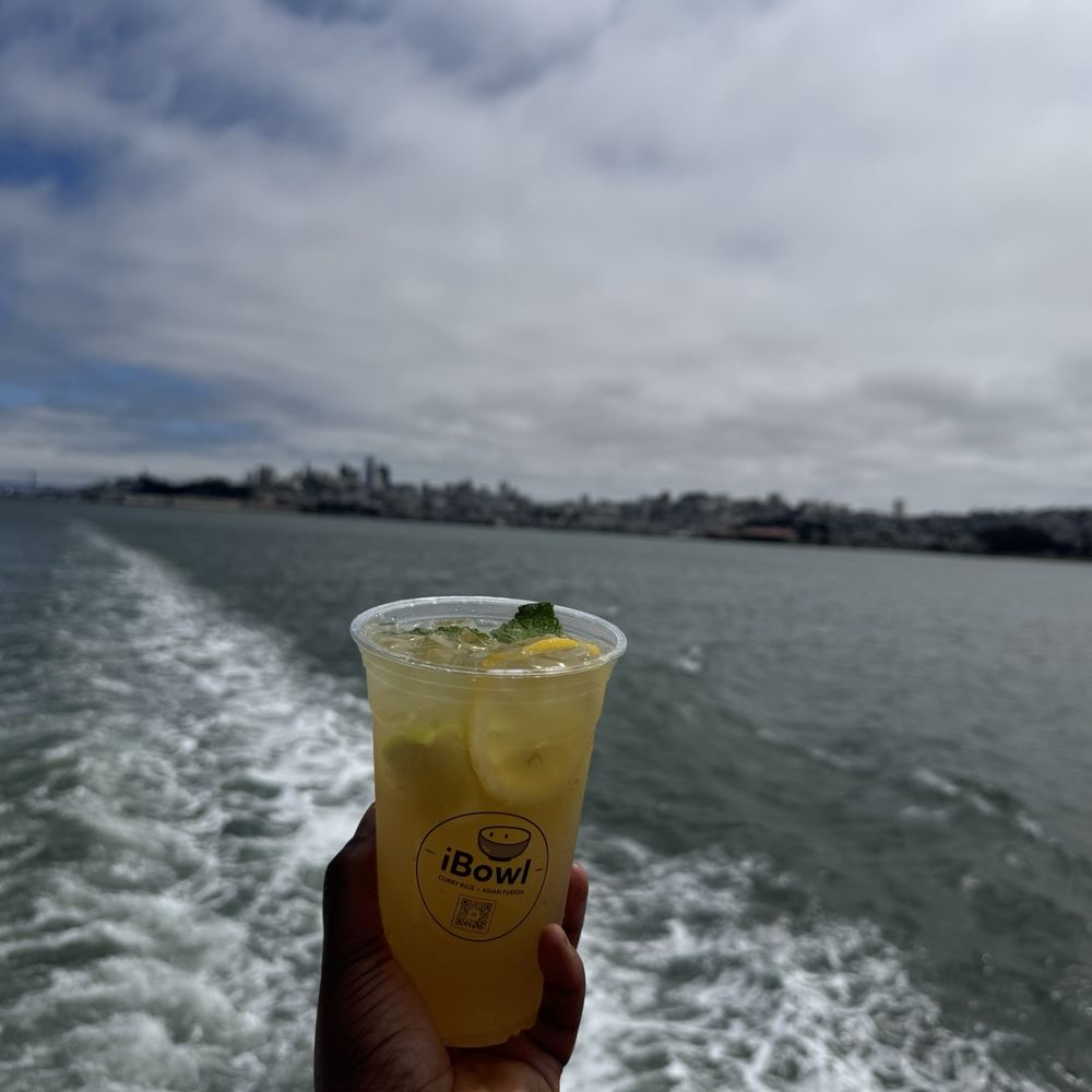 iBowl - Lemon tea on Red and White Fleet's boat - Japanese Curry Near Me - San Francisco, California iBowl - Lemon tea on Red and White Fleet's boat - Japanese Curry Near Me - San Francisco, California