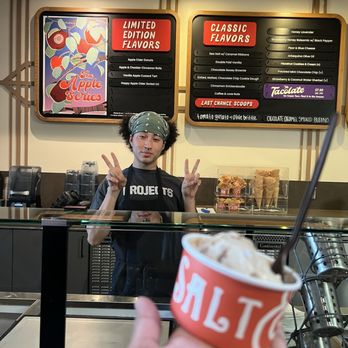 Salt & Straw - Mekhi!! - Ice Cream & Frozen Yogurt Near Me - Los Angeles, California Salt & Straw - Mekhi!! - Ice Cream & Frozen Yogurt Near Me - Los Angeles, California