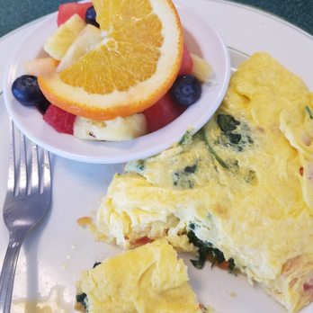 Dockside Cafè - The Elissa minus feta ...still delicious! (But better with the cheese) - American Near Me - Tuckerton, New Jersey