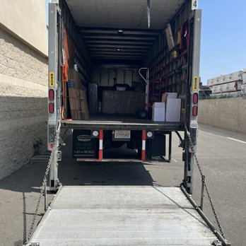 Affordable Moving - SoCal - Truck - Movers Near Me - Los Angeles, California Affordable Moving - SoCal - Truck - Movers Near Me - Los Angeles, California