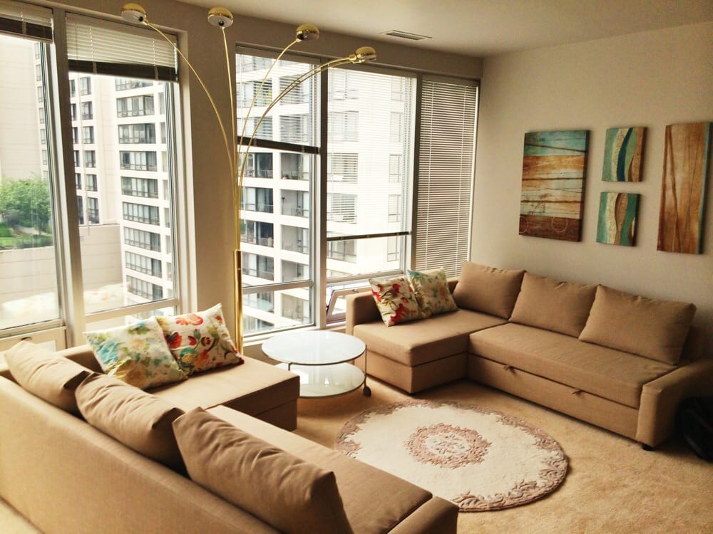 THE ELECTRA Updated April 2024 989 Nelson Street, Vancouver