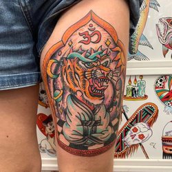 Seven Stars Tattoo and Art Gallery - Amazing work by Derek.