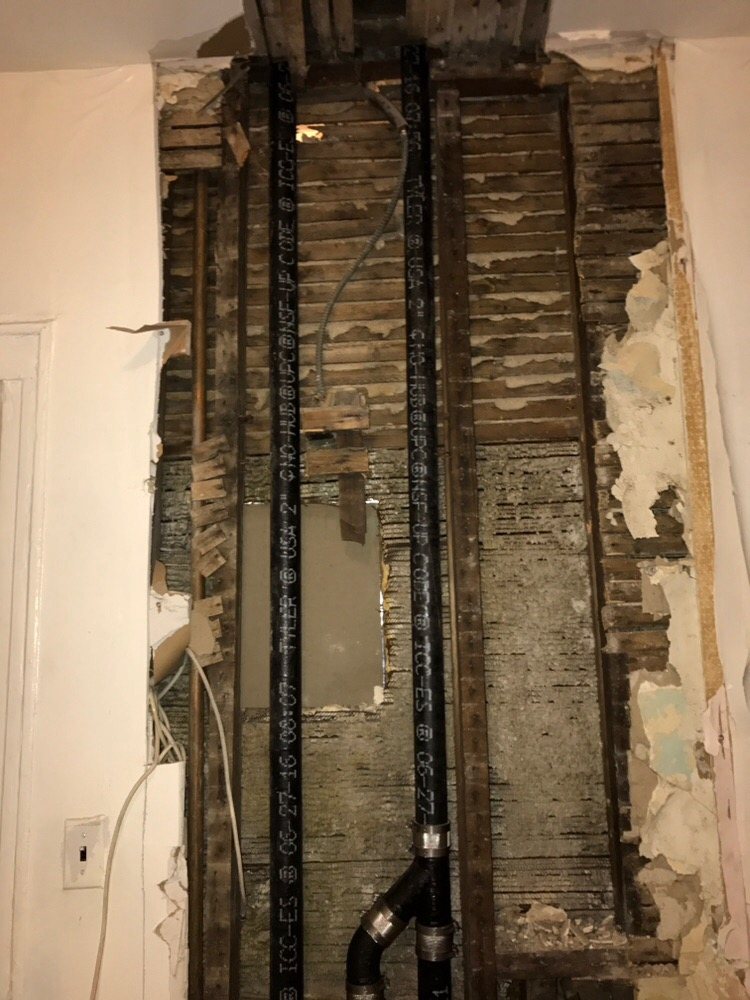 Slide of Vinny's Pipe Repair & Drain Cleaning