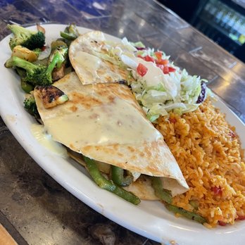 El Rodeo - vegetable quesadilla - Mexican Near Me - North Olmsted, Ohio