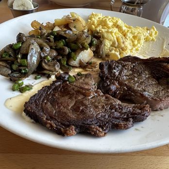 Early Bird - New American Near Me - Fullerton, California