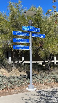 CUPERTINO LIBRARY - Updated February 2026 - 200 Photos & 233 Reviews ...