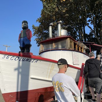 Bowpicker Fish & Chips - Bowpicker lunch line. - Seafood Near Me - Astoria, Oregon