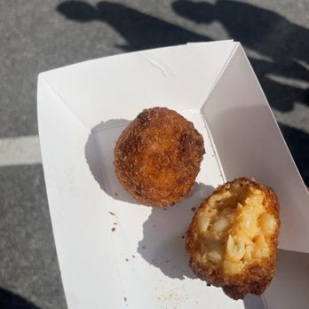 Binge BBQ - Mac and cheese croquette w/ lobster - Food Trucks Near Me - Wakefield, Rhode Island