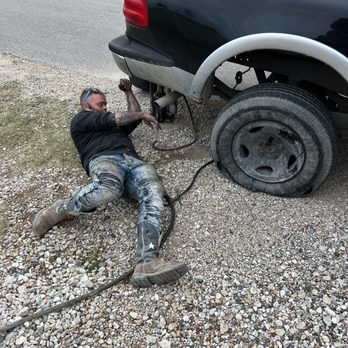 J & D Tires - Roadside Assistance Near Me - Ennis, Texas J & D Tires - Roadside Assistance Near Me - Ennis, Texas