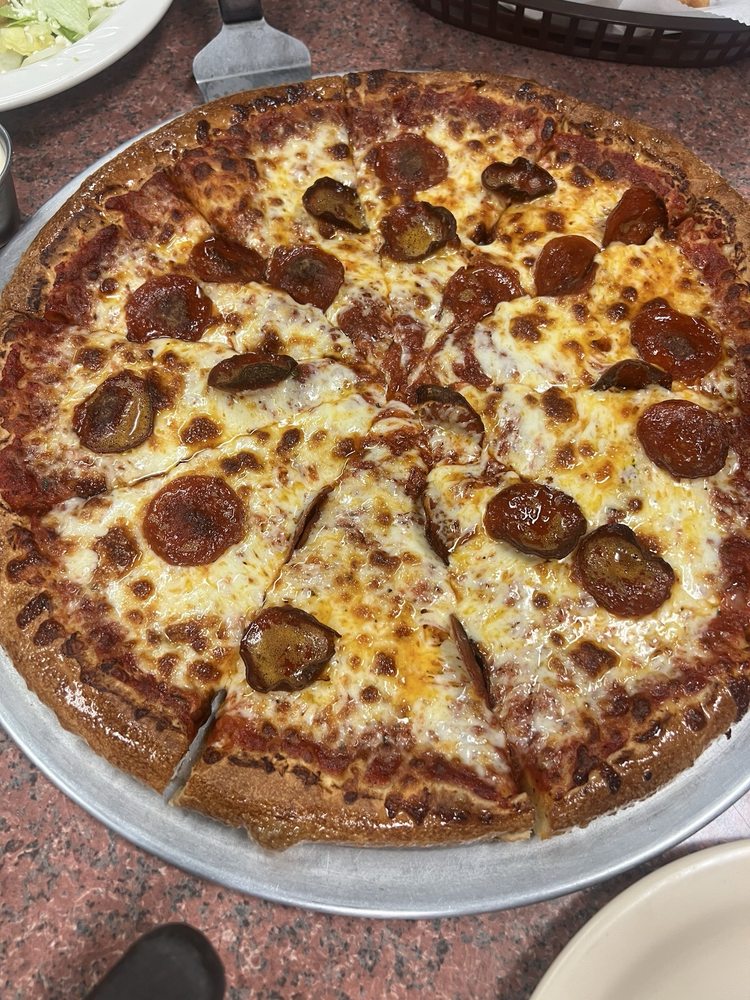 Milano’s Pizza - Photo 3