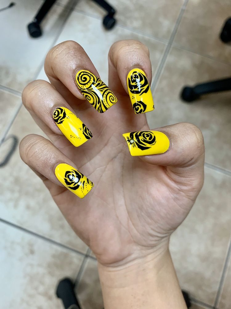 QUEEN NAILS 39 Photos & 20 Reviews 1218 Dixieland Rd, Harlingen