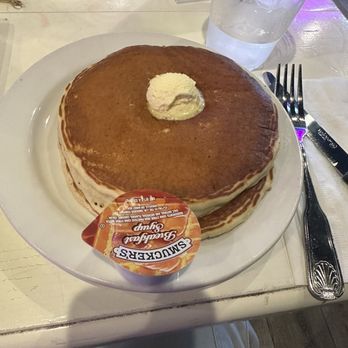 OLA Restobar - New American Near Me - Covina, California