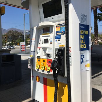 Turnpike Shell & The Point Market - a gas pump - Car Wash Near Me - Santa Barbara, California Turnpike Shell & The Point Market - a gas pump - Car Wash Near Me - Santa Barbara, California